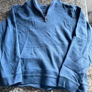 Kirkland quarter zip